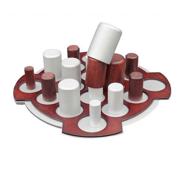 New in Box-Gobblet ! Abstract GamesWooden Pieces(Multilingual) - Picture 3 of 12